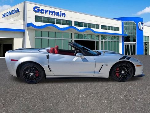 Used 2013 Chevrolet Corvette Convertible w/ 3LT Preferred Equipment Group image 4