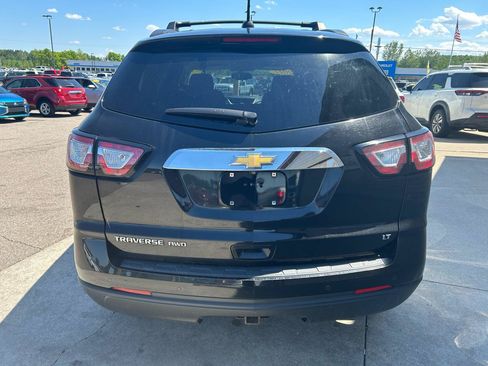 Used 2017 Chevrolet Traverse LT w/ Style and Technology Package AWD/4WD image 6