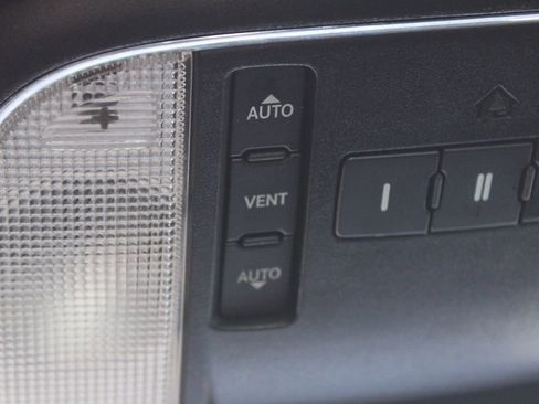 Used 2018 Dodge Charger GT w/ Blacktop Package image 25