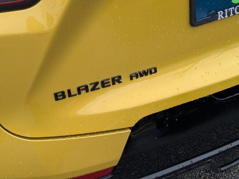 Certified 2024 Chevrolet Blazer RS w/ Driver Confidence II Package image 22