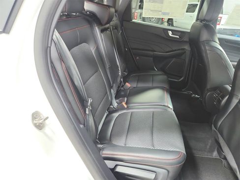 New 2026 Ford Escape ST-Line w/ Tech Pack #1 image 38