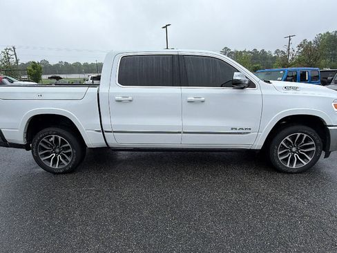 Used 2025 RAM 1500 Limited AWD/4WD image 7
