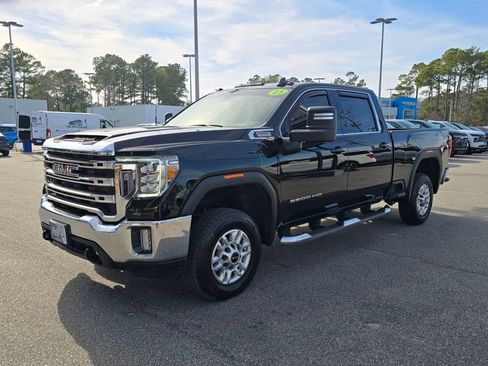 Used 2023 GMC Sierra 2500 SLE w/ SLE Value Package; image 1