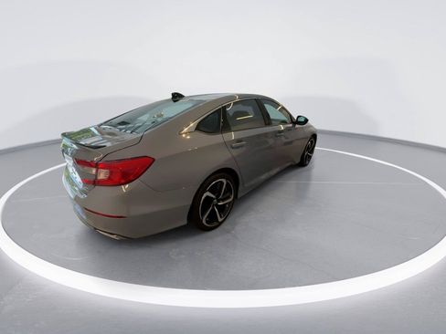 Used 2022 Honda Accord Sport image 7