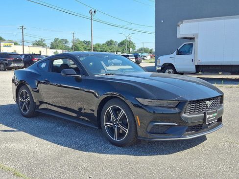 New 2025 Ford Mustang Coupe image 2