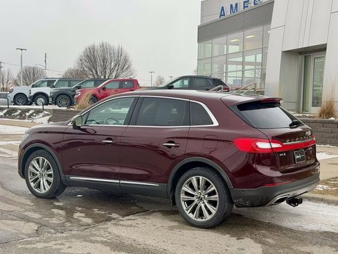Used 2017 Lincoln MKX Reserve w/ Driver Assistance Package image 3