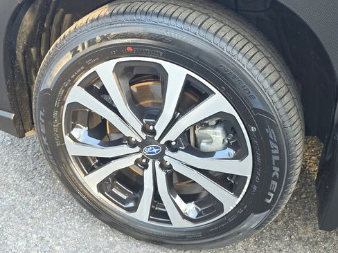 Used 2023 Subaru Forester Limited w/ Popular Package #2 image 34