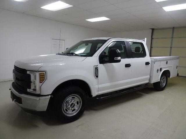 Used 2019 Ford F250 XL w/ Power Equipment Group RWD image 3