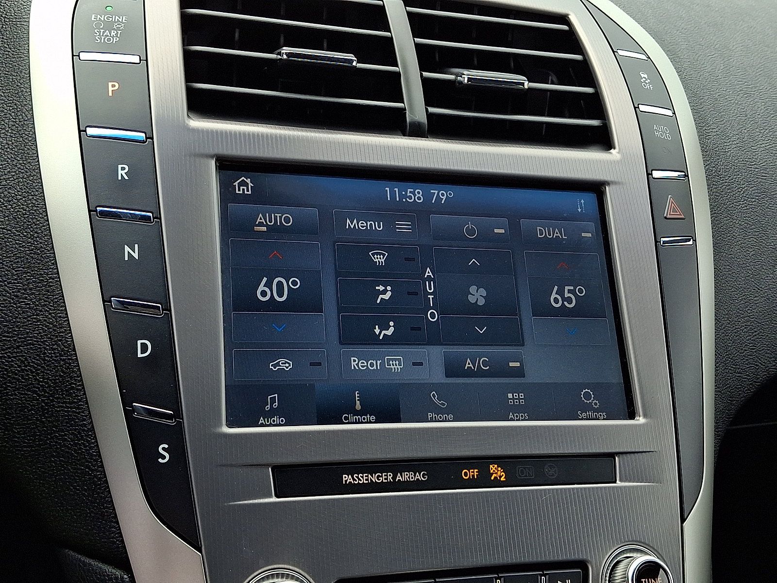 Used 2020 Lincoln MKZ FWD image 16