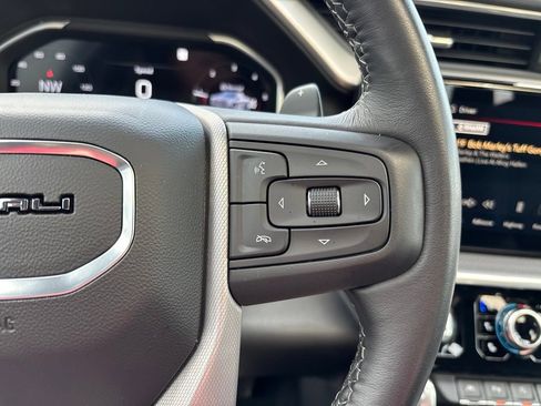 Used 2023 GMC Sierra 1500 Denali w/ Denali Reserve Package AWD/4WD image 61