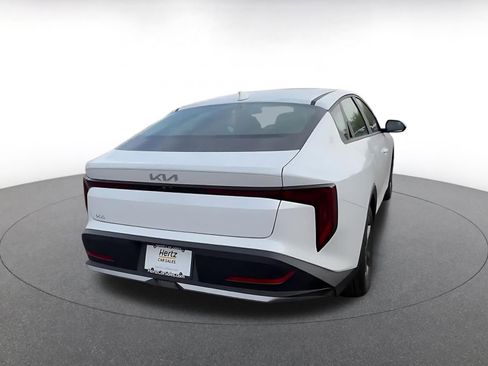 Used 2025 Kia K4 LXS image 14