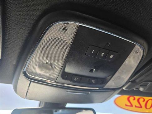 Used 2022 Dodge Charger R/T w/ Plus Group image 34