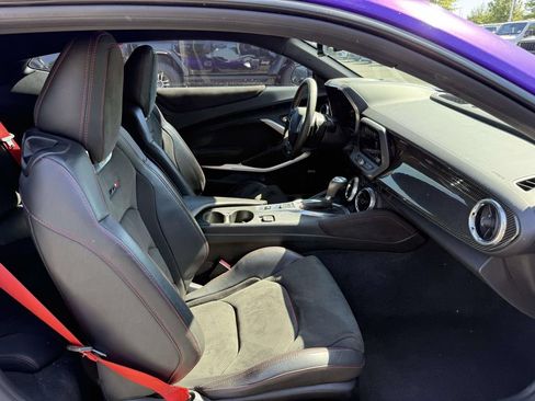 Used 2017 Chevrolet Camaro ZL1 RWD image 14