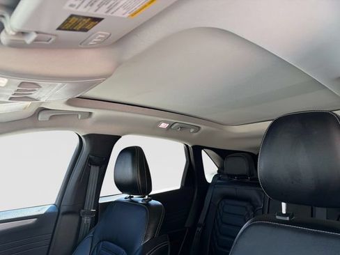 Used 2023 Ford Escape Platinum w/ Premium Technology Package AWD/4WD image 22
