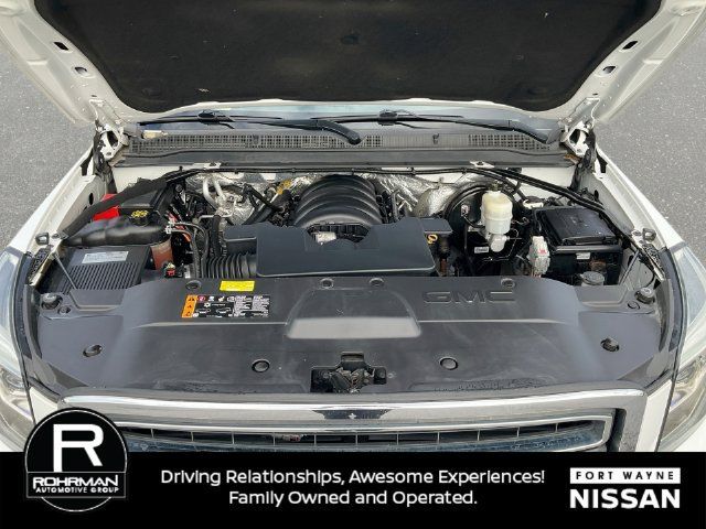 Used 2017 GMC Yukon SLE AWD/4WD image 35