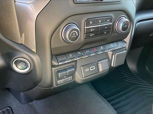 Certified 2025 Chevrolet Silverado 2500 Custom w/ Custom Value Package image 25