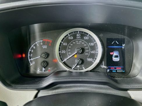 Used 2022 Toyota Corolla LE FWD image 12