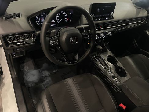 Used 2022 Honda Civic Sport image 13