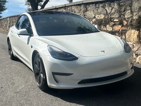 Used 2022 Tesla Model 3 Long Range image 64