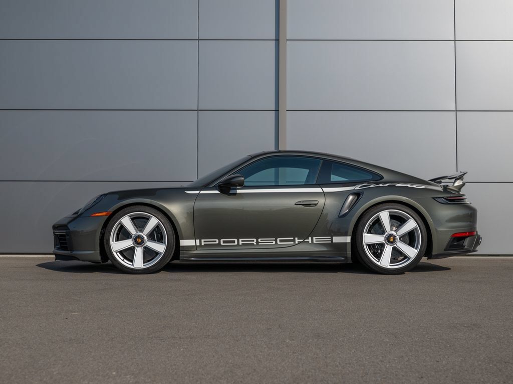 Used 2025 Porsche 911 Turbo S AWD/4WD image 10