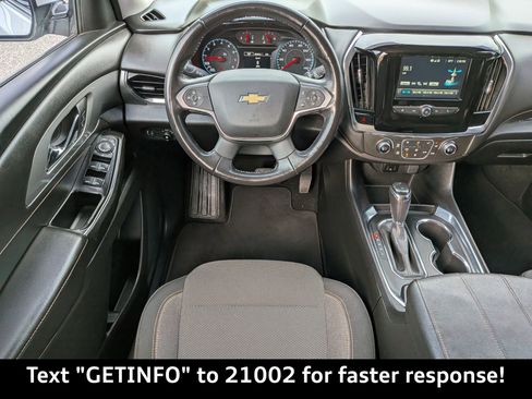 Used 2018 Chevrolet Traverse LT image 19