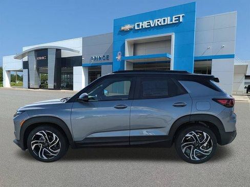 New 2026 Chevrolet TrailBlazer RS w/ Convenience Package FWD image 9