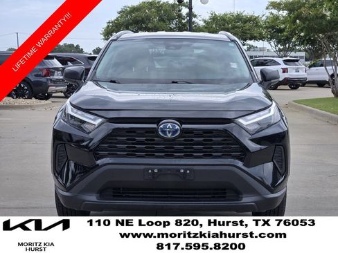 Used 2024 Toyota RAV4 LE AWD/4WD image 11