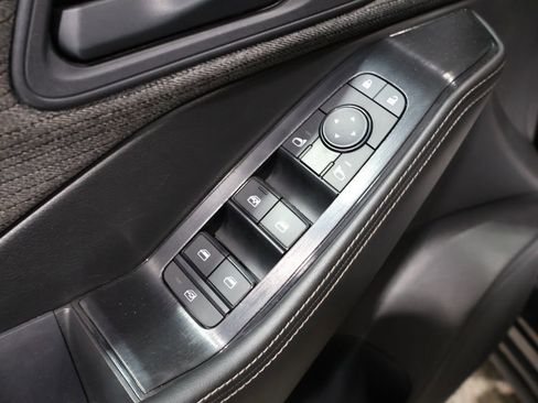 Used 2022 Nissan Rogue S image 14