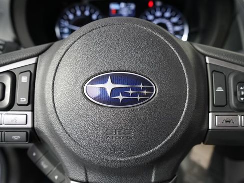 Used 2017 Subaru Forester 2.5i Limited AWD/4WD image 36