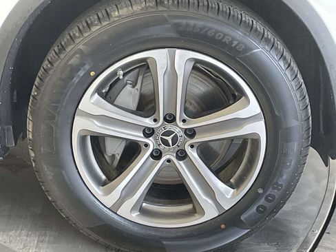 Used 2020 Mercedes-Benz GLC 300 4MATIC image 14