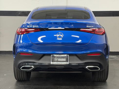 Certified 2025 Mercedes-Benz GLC 300 4MATIC image 11