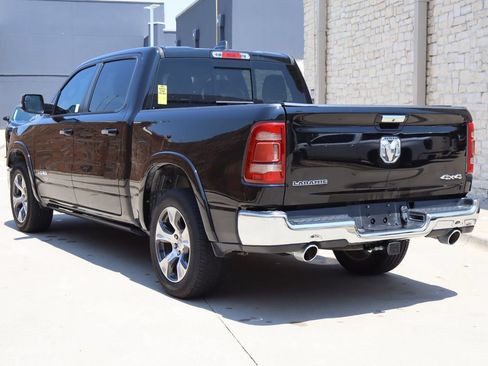 Used 2022 RAM 1500 Laramie AWD/4WD image 3