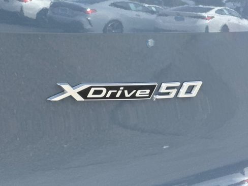 Used 2024 BMW iX xDrive50 w/ Sport Package AWD/4WD image 30