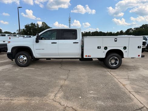 New 2026 Chevrolet Silverado 3500 W/T w/ WT Convenience Package AWD/4WD image 2