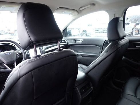 Used 2024 Ford Edge SEL AWD/4WD image 17