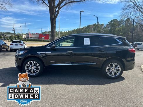 Used 2019 Buick Enclave Avenir w/ Avenir Technology Package image 7