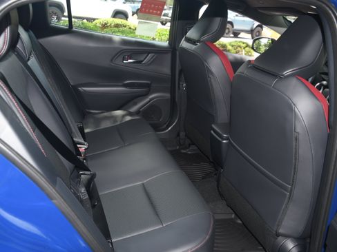New 2026 Toyota Prius Plug-In Hybrid FWD image 10