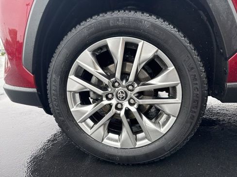 Certified 2021 Toyota RAV4 Limited AWD/4WD image 12