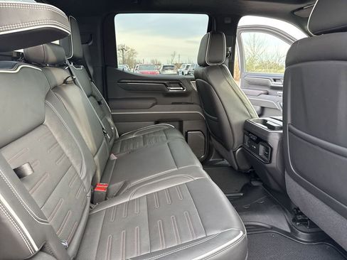 Certified 2024 GMC Sierra 1500 AT4X image 34