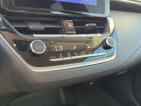Certified 2023 Toyota Corolla LE FWD image 18