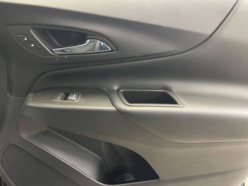 Certified 2020 Chevrolet Equinox LT w/ Driver Convenience Package image 21