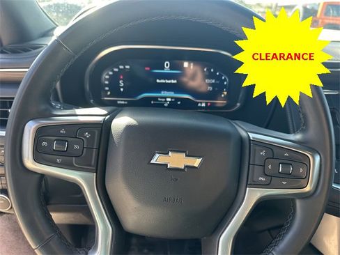 Used 2023 Chevrolet Suburban LT image 46