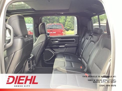 Used 2022 RAM 1500 Laramie AWD/4WD image 18