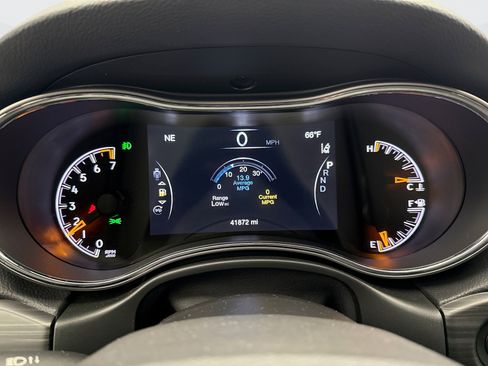 Used 2021 Jeep Grand Cherokee Limited w/ Quick Order Package 28K 80th image 13