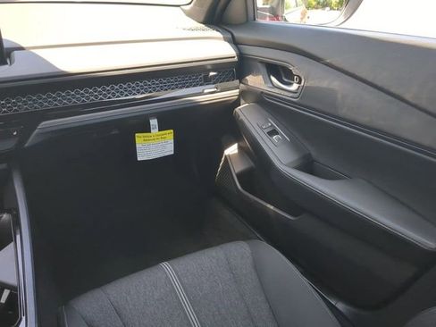 Used 2025 Honda Accord Sport image 15