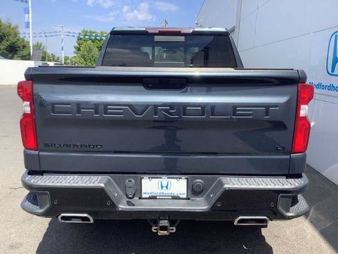 Used 2021 Chevrolet Silverado 1500 LT Trail Boss w/ Convenience Package II AWD/4WD image 5