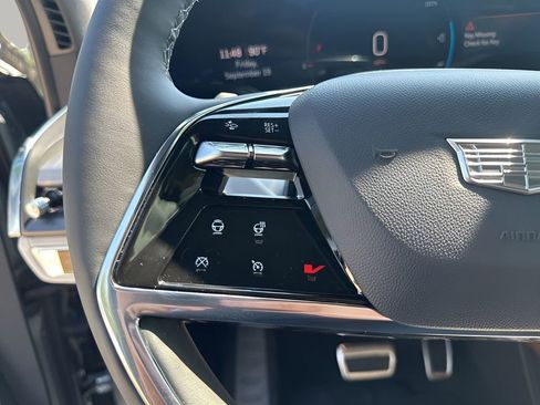 New 2026 Cadillac Vistiq Luxury image 25