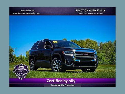 Used 2023 GMC Acadia SLT w/ Technology Package AWD/4WD image 1