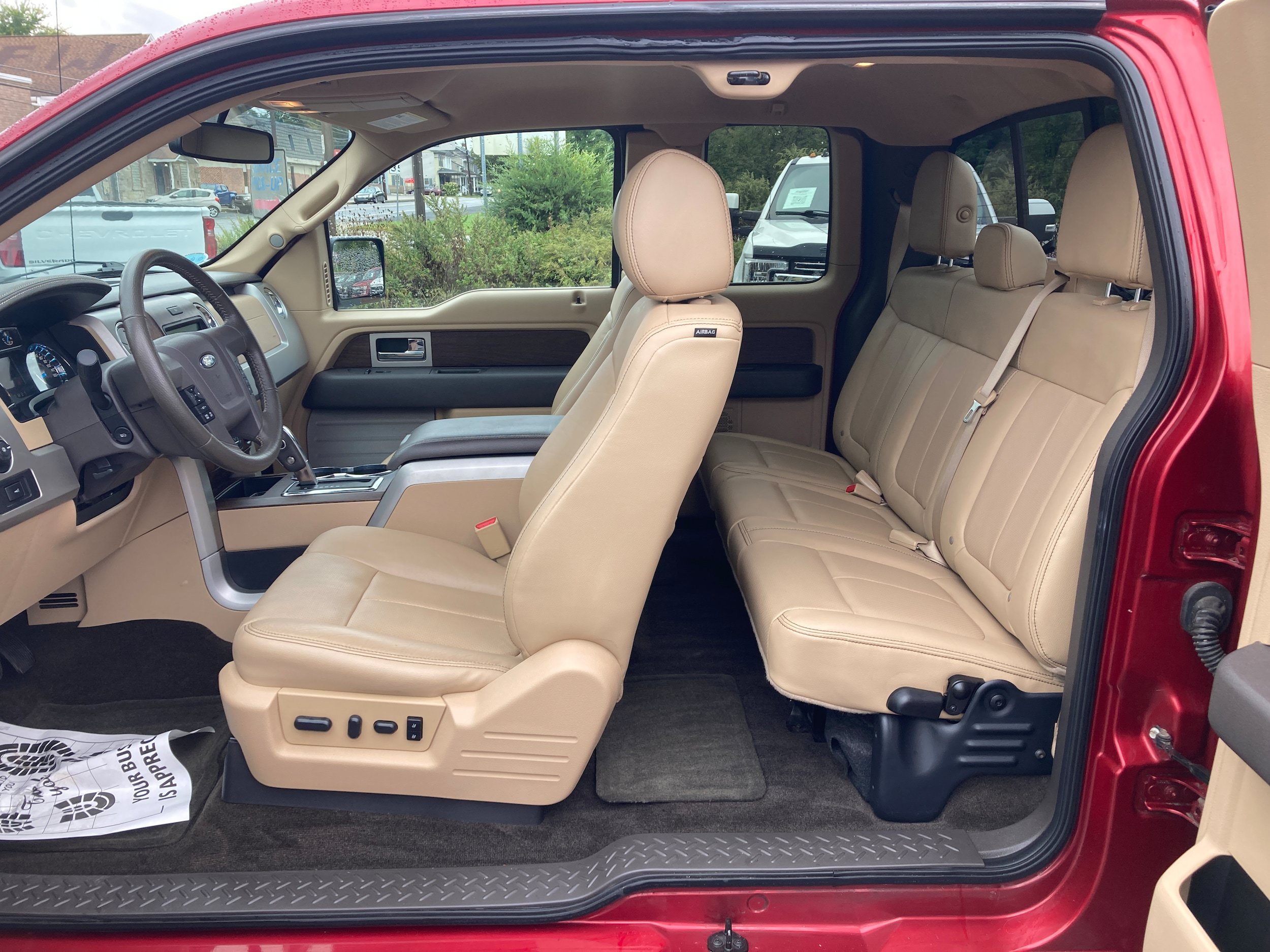 Used 2014 Ford F150 Lariat w/ Lariat Chrome Package AWD/4WD image 13