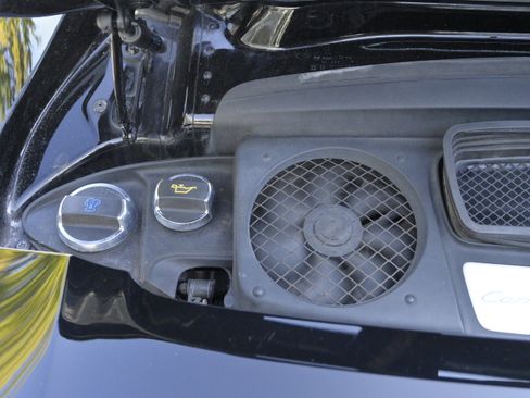 Used 2013 Porsche 911 Carrera S image 34